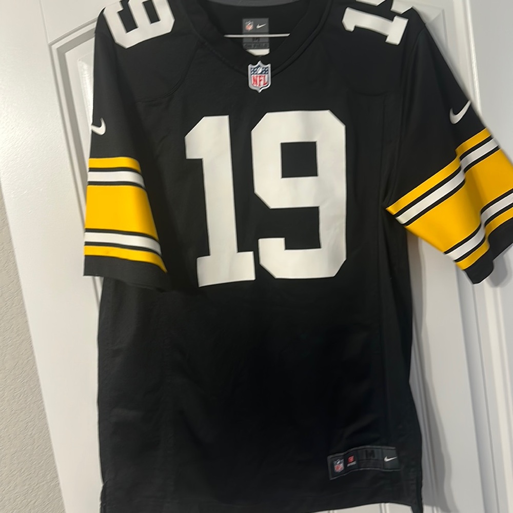Juju Smith jersey
